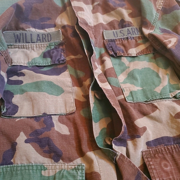 Authentic U.S. Army Jacket - Picture 2 of 2
